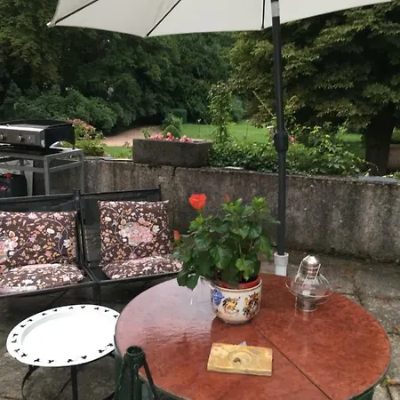 Château De Couette-café Saint-Agoulin